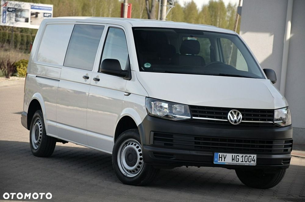 Volkswagen Transporter - 2