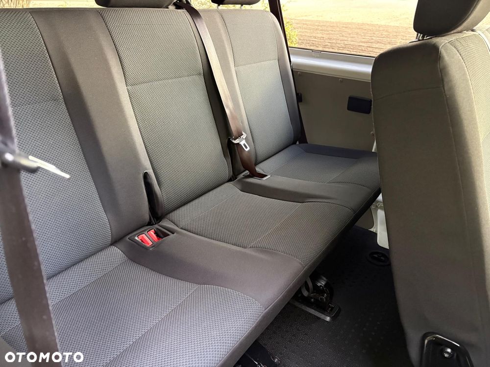 Volkswagen Transporter - 20