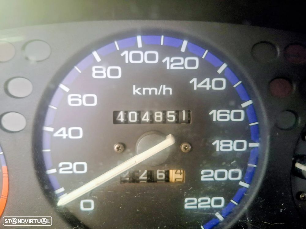 Honda Civic 1.5i LS - 2