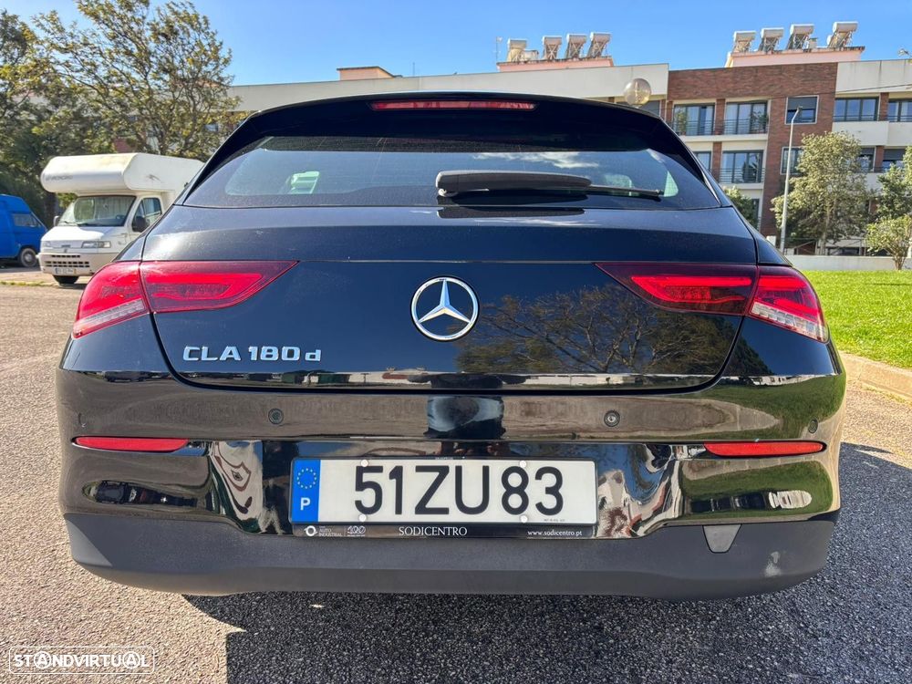 Mercedes-Benz CLA 180 d Shooting Brake AMG Line Aut. - 8