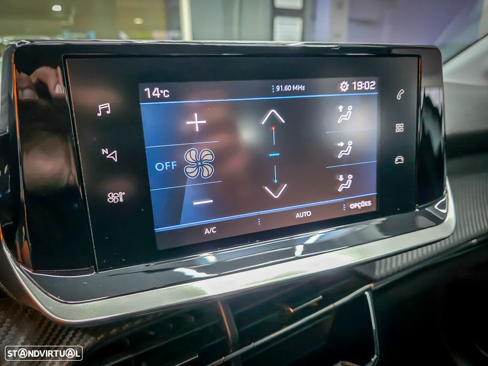 Peugeot 208 1.2 PureTech Allure Pack EAT8 - 27