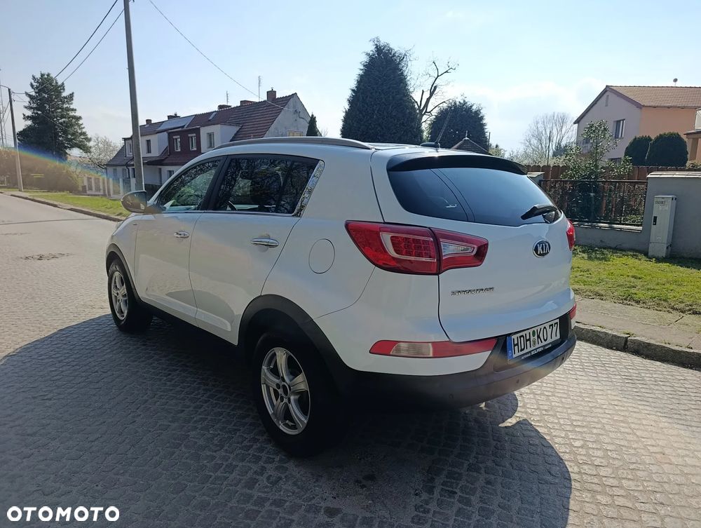 Kia Sportage 2.0 CRDI XL AWD - 4