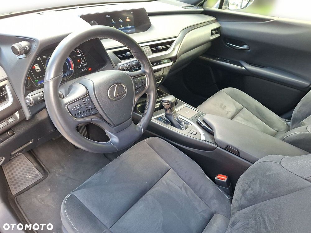 Lexus UX 200 GPF Business Edition 2WD - 11