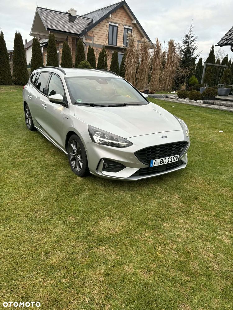 Ford Focus 1.5 EcoBoost ST-Line - 9