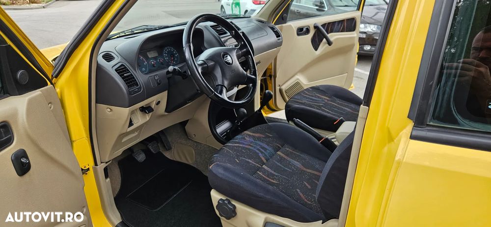Nissan Terrano 2.7 TDI Sport - 5