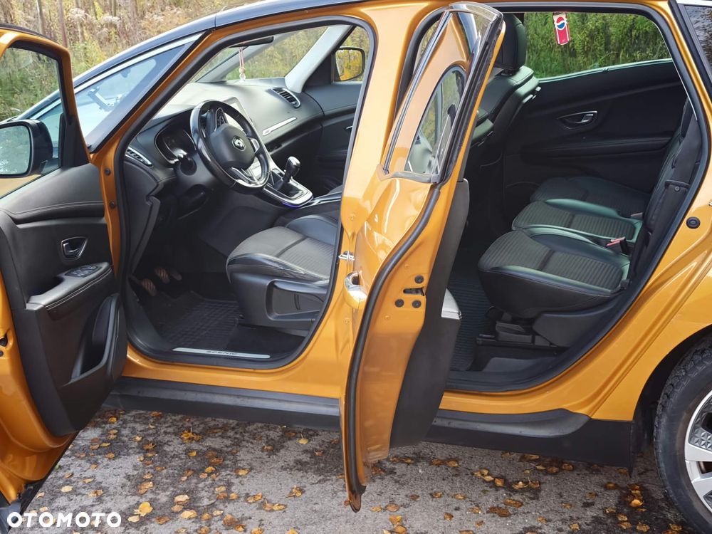 Renault Scenic 1.2 TCe Energy Bose Edition - 16