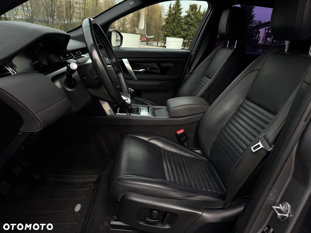 Land Rover Discovery Sport 2.0 TD4 HSE Luxury 129g - 29
