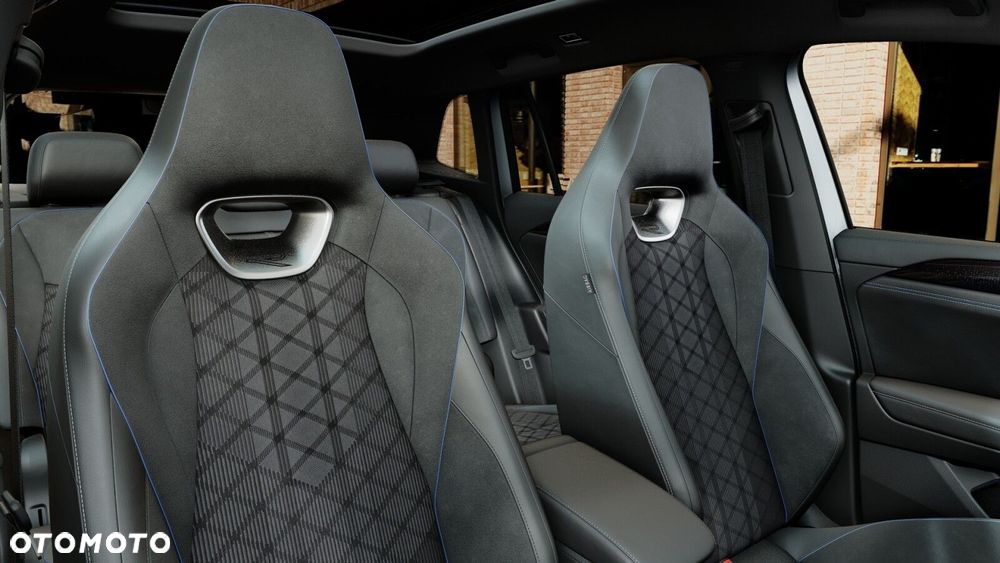 Volkswagen Tiguan - 12