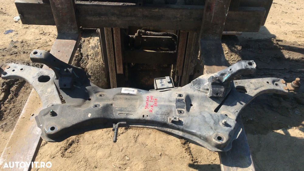 Punte fata Kia Sportage 1.7 crdi 2012 62401 2Y300