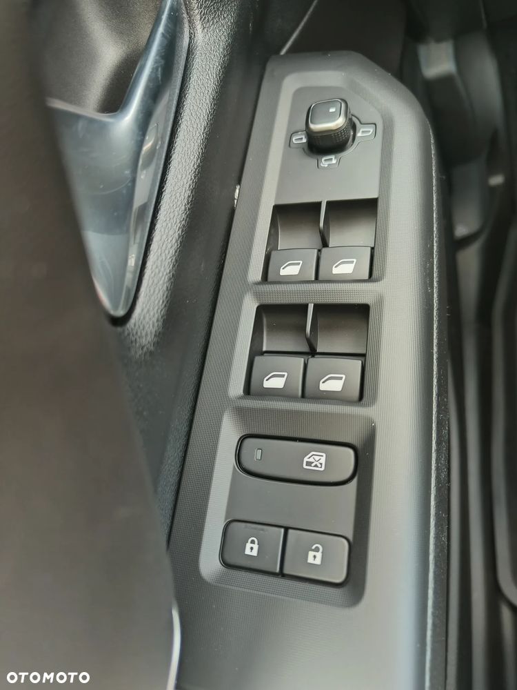 Jeep Compass 1.2 T3 mHEV First Edition FWD DCT - 24