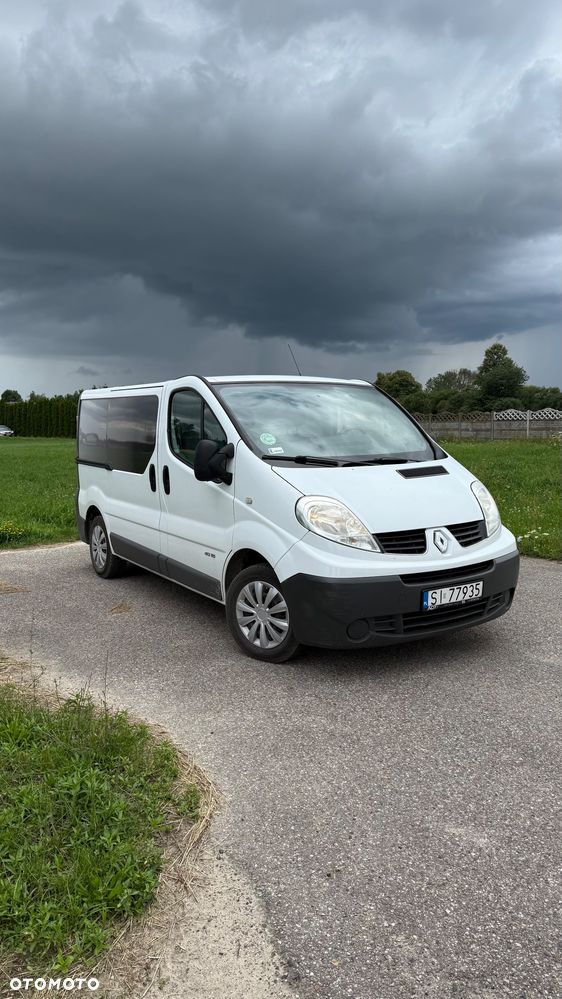 Renault Trafic - 2