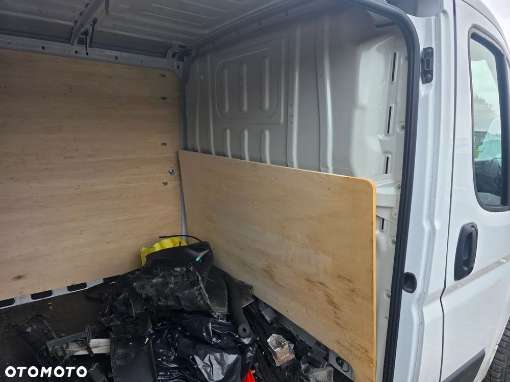 Peugeot Boxer - 24