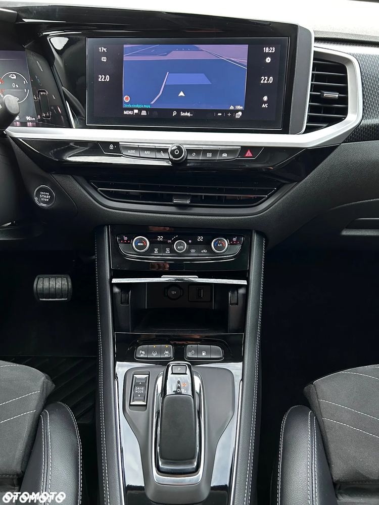 Opel Grandland 1.6 DI Automatik Ultimate - 30