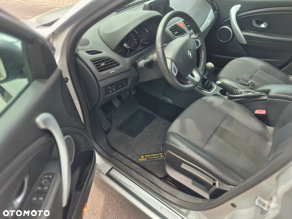 Renault Fluence 1.6 16V 110 Expression - 10