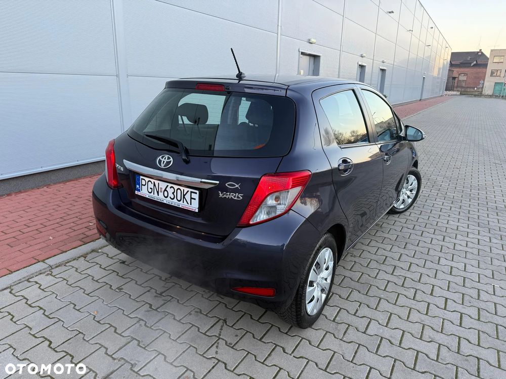 Toyota Yaris 1.33 VVT-i Comfort - 17