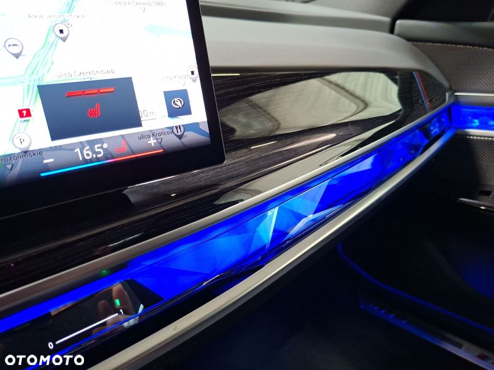 BMW Seria 7 - 25