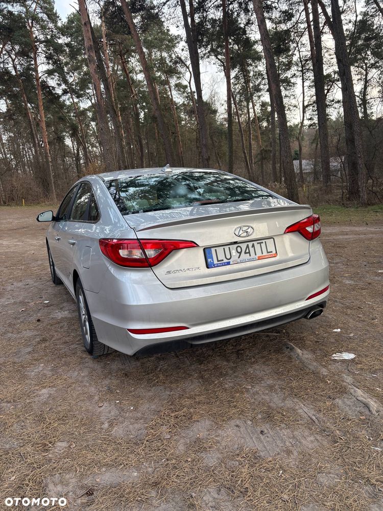 Hyundai Sonata 2.4 SE - 4