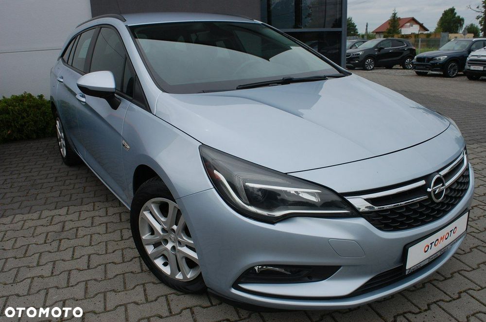 Opel Astra - 9