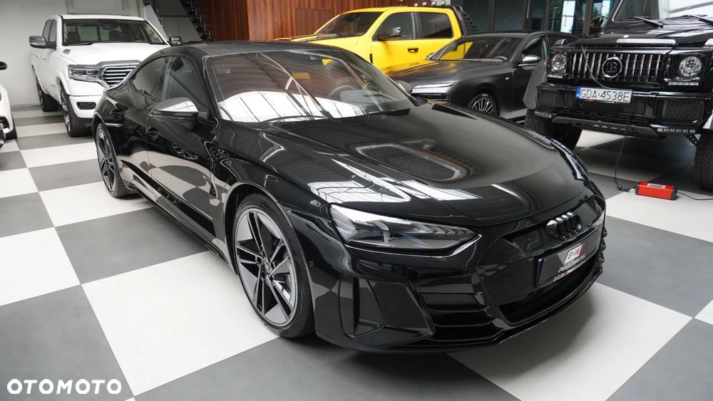 Audi RS e-tron GT - 12