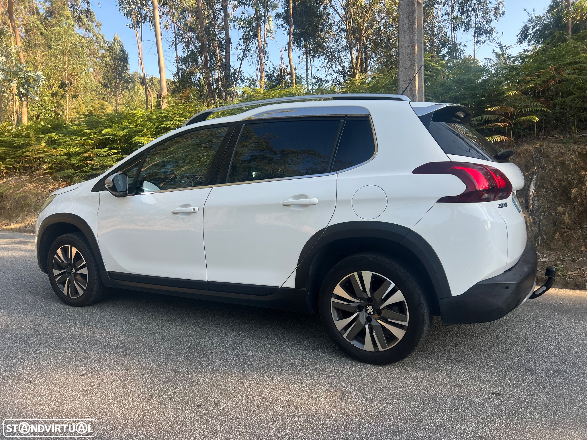 Peugeot 2008 1.6 BlueHDi Style - 5