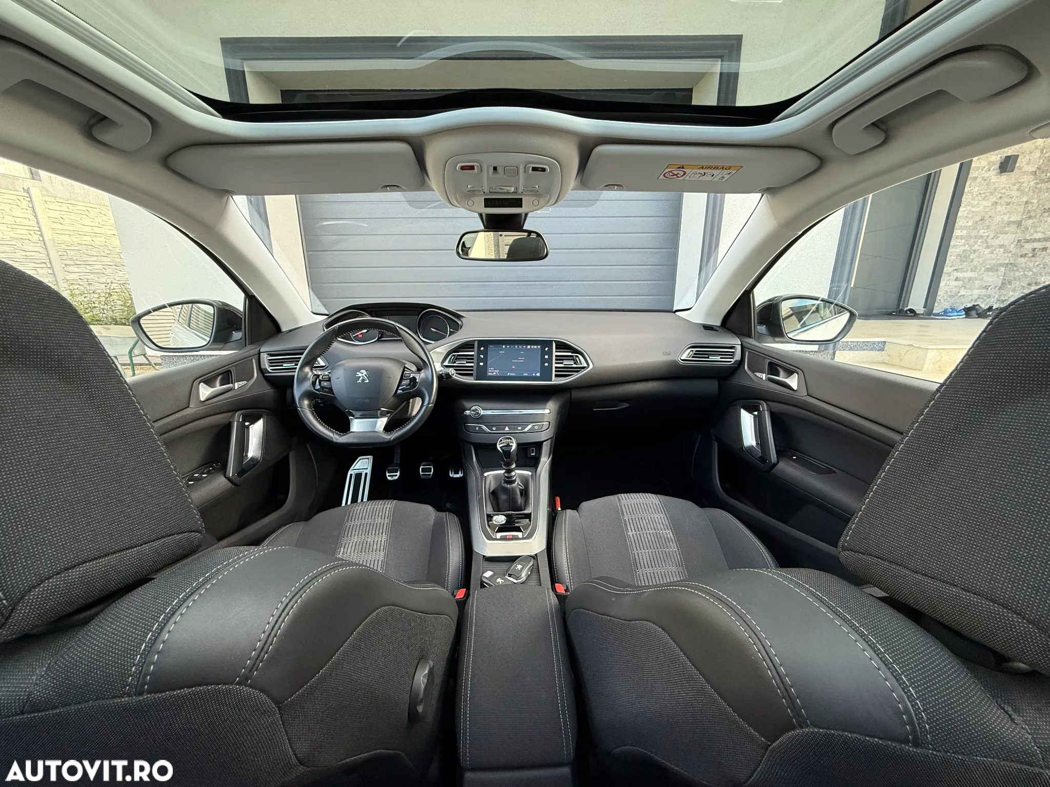Peugeot 308 PureTech 110 Stop & Start Allure - 17