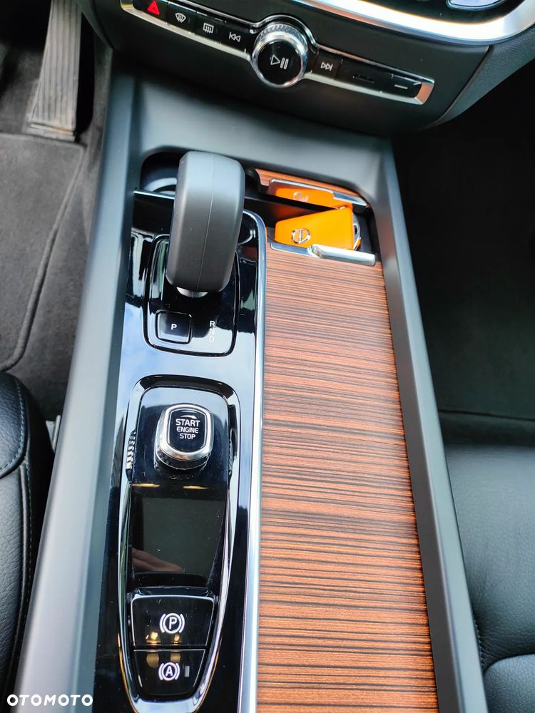 Volvo S60 B5 B AWD Plus Dark - 11