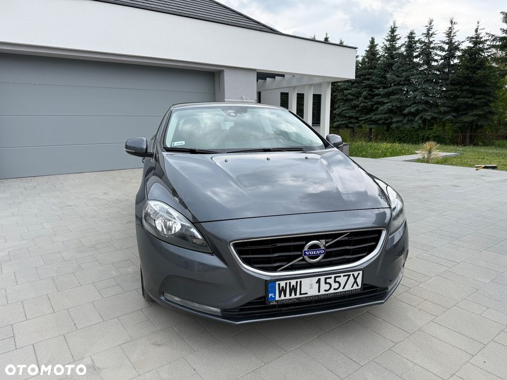 Volvo V40 D3 Momentum - 3