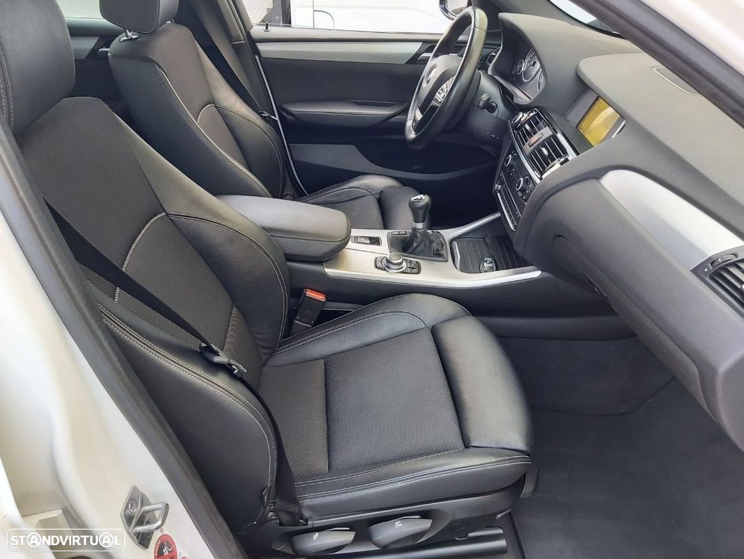 BMW X4 20 d xDrive Pack M - 27