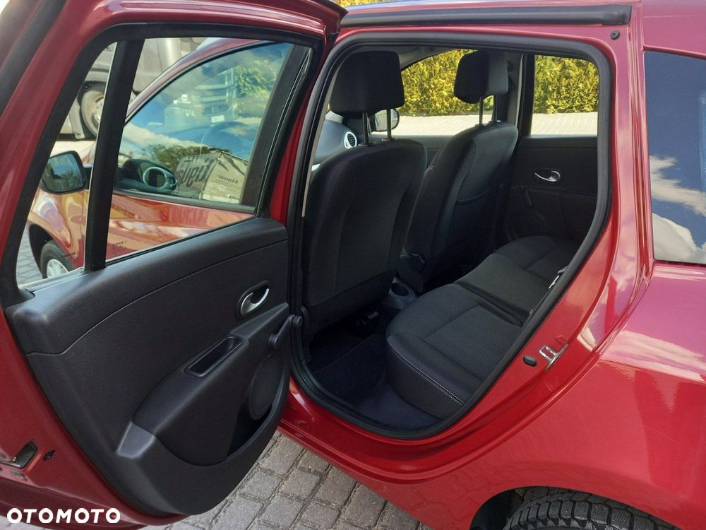 Renault Clio 1.2 16V Luxe Dynamique - 24