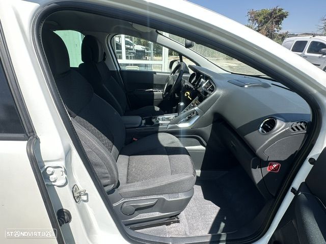 Peugeot 3008 1.6 BlueHDi Style EAT6 - 13