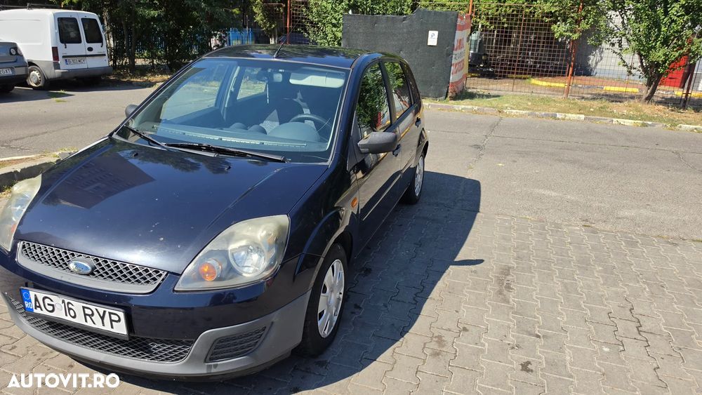 Ford Fiesta 1.4 TDCI Comfort - 13