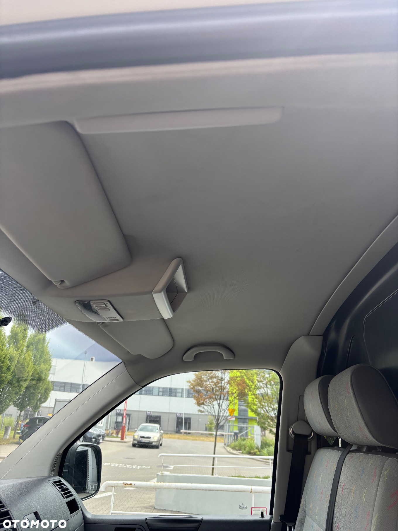 Volkswagen Transporter - 16