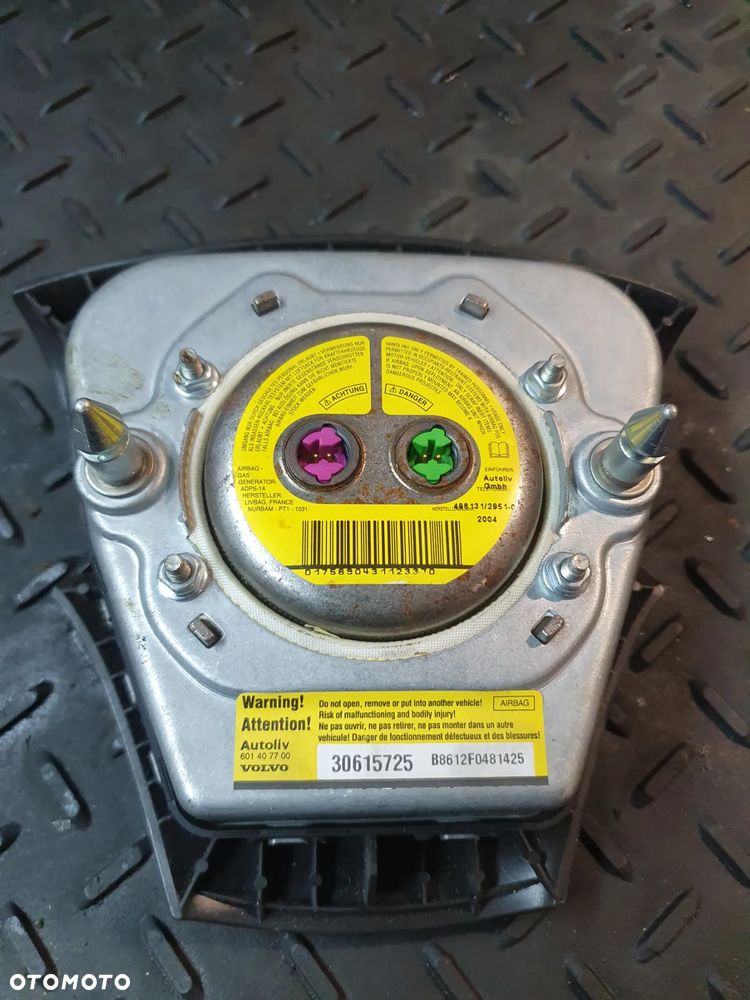 AIRBAG PODUSZKA POWIETRZNA KIEROWCY 30615725 VOLVO V50 03-11 - 3