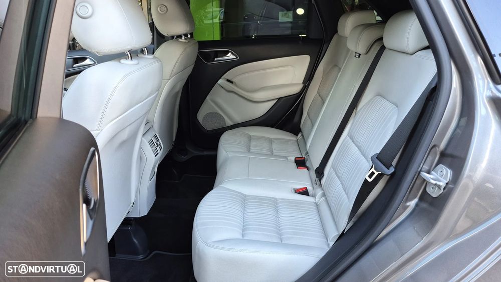 Mercedes-Benz B 200 CDI BlueEFFICIENCY Aut. - 16
