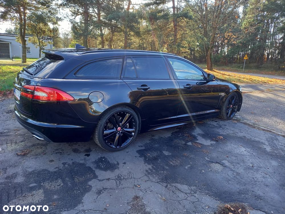 Jaguar XF - 4
