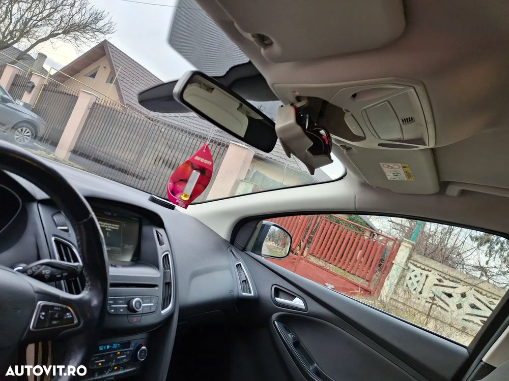 Ford Focus 1.5 TDCi Titanium - 11