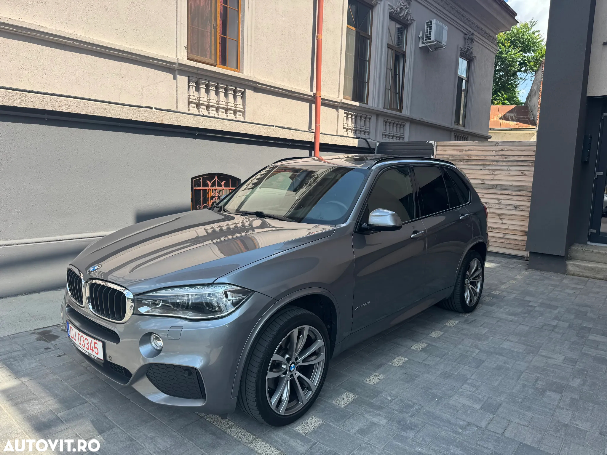 BMW X5 xDrive30d Sport-Aut. - 2