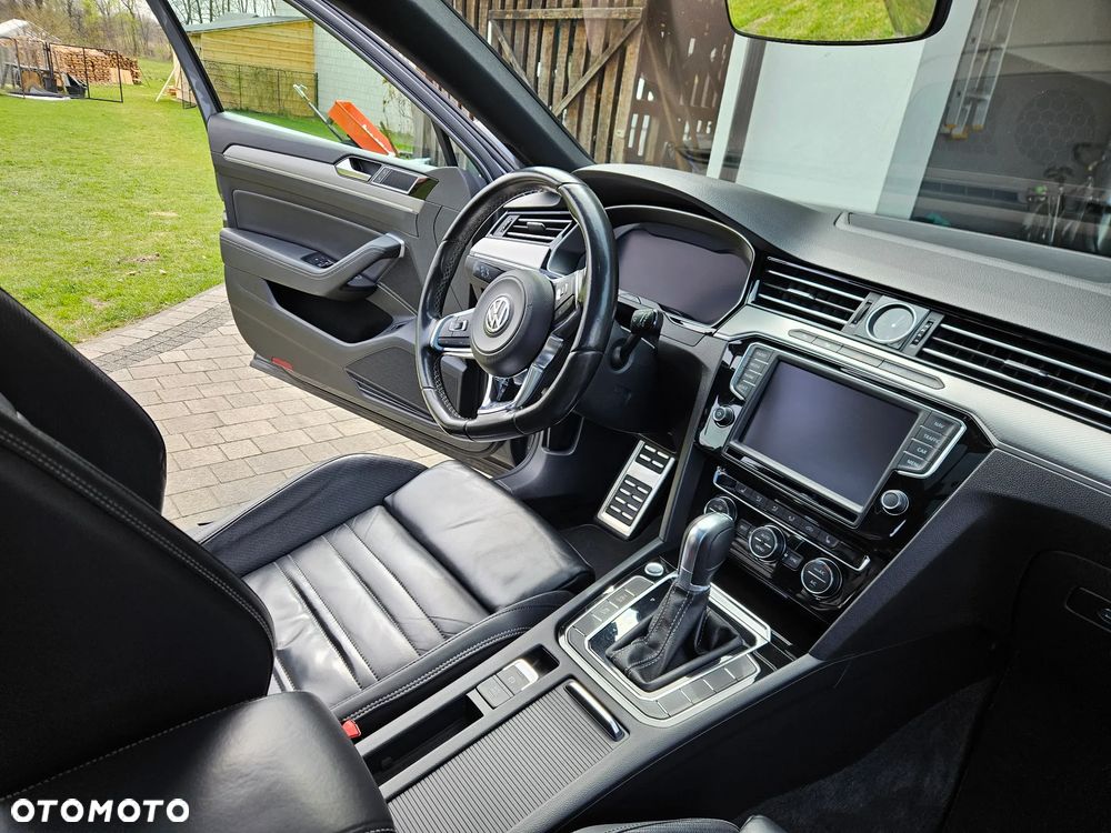 Volkswagen Passat 2.0 TDI SCR (BlueMotion Technology) DSG Highline - 11