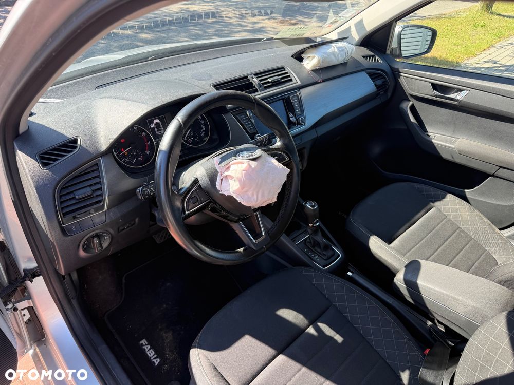 Skoda Fabia 1.2 TSI Ambition DSG - 9