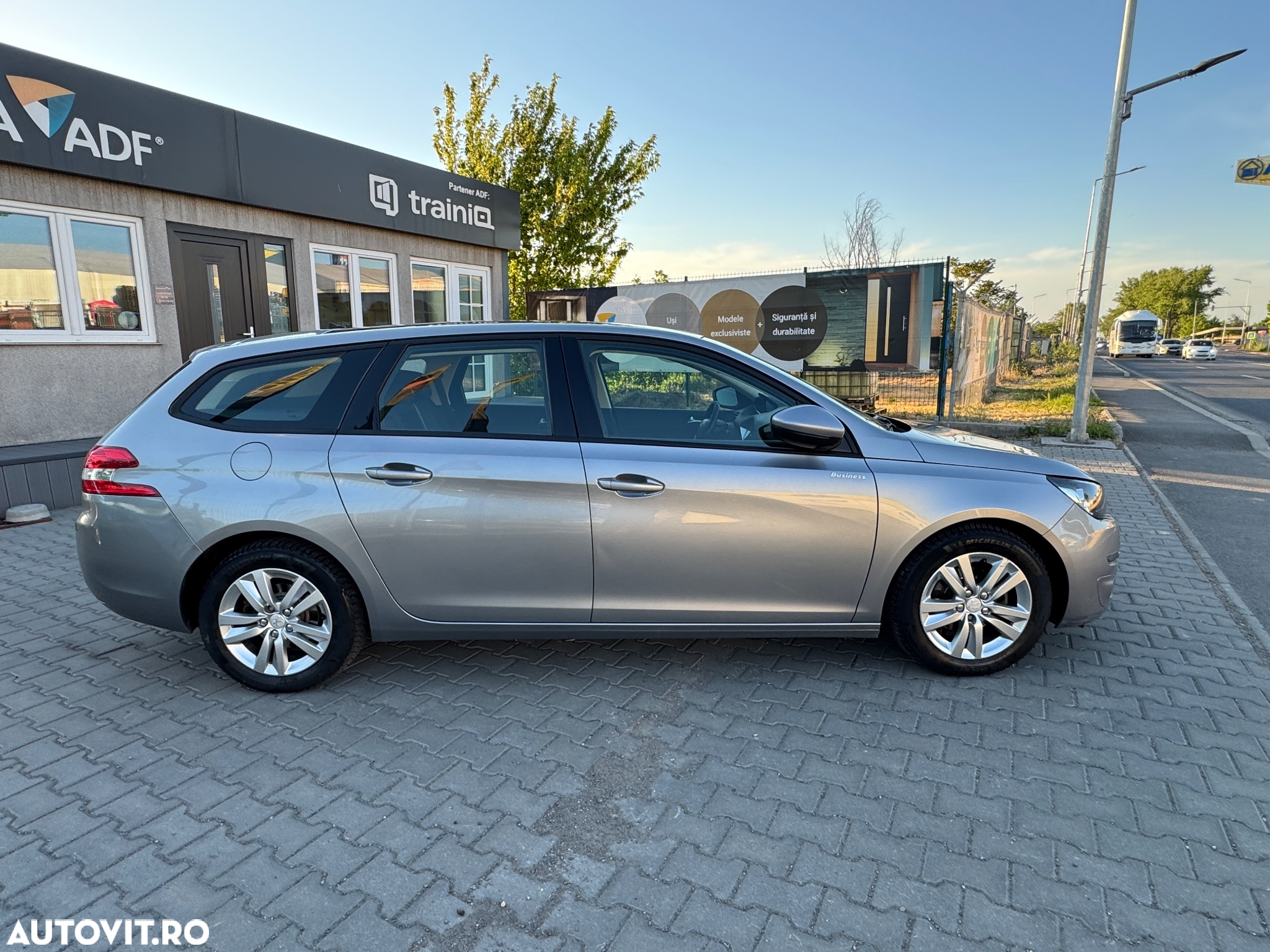 Peugeot 308 SW BlueHDi 120 Stop & Start Business-Line - 14