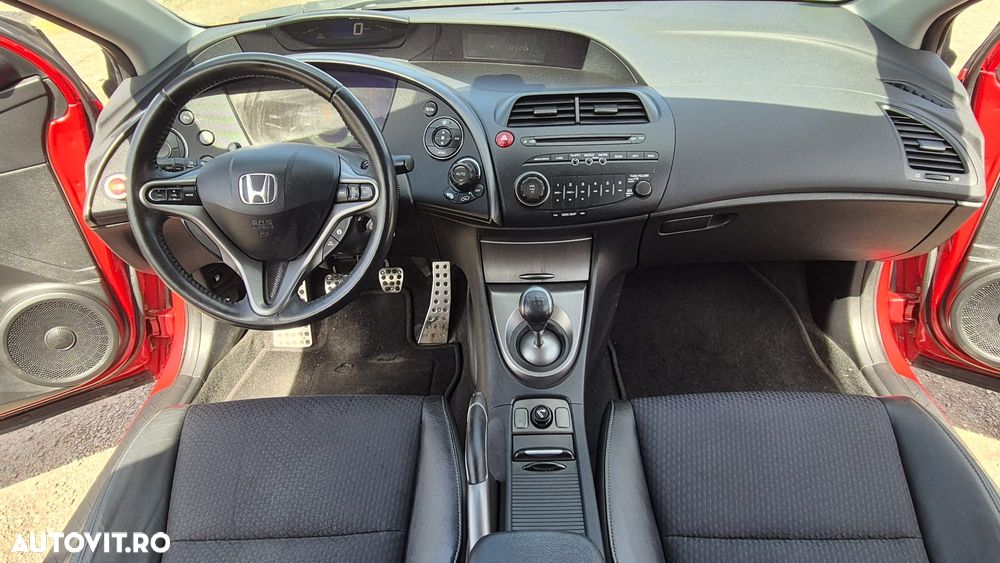 Honda Civic 1.8i-VTEC Sport - 12
