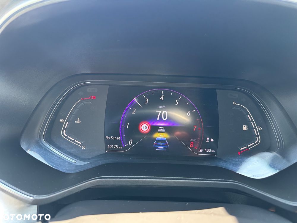 Renault Clio - 24