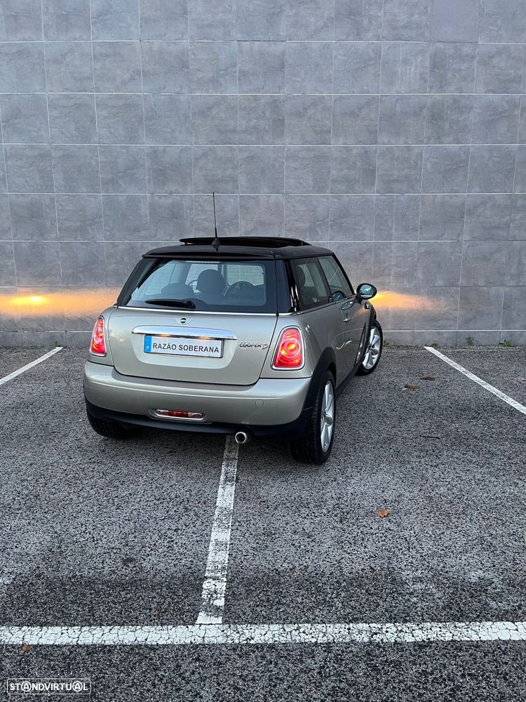 MINI 3 Portas Cooper D - 4