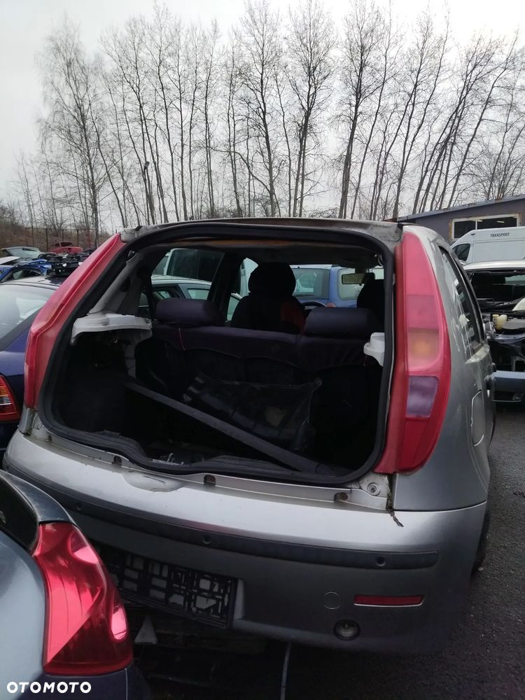 Fiat Punto II na części - 2