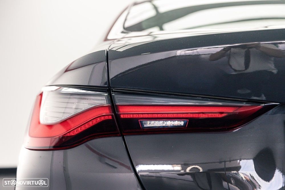 BMW 420 d Desportiva M Auto - 11