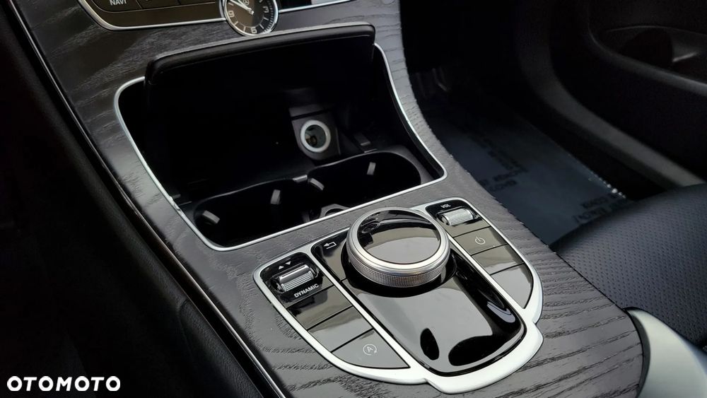 Mercedes-Benz Klasa C - 19