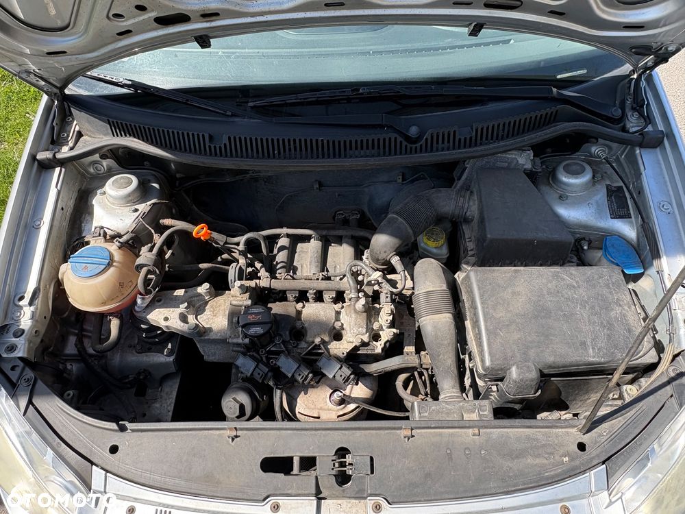 Volkswagen Polo 1.2 Basis - 12