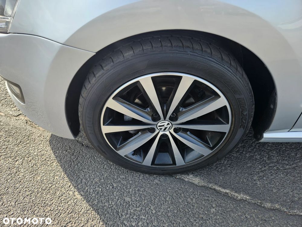 Volkswagen Polo 1.2 TSI Highline - 8