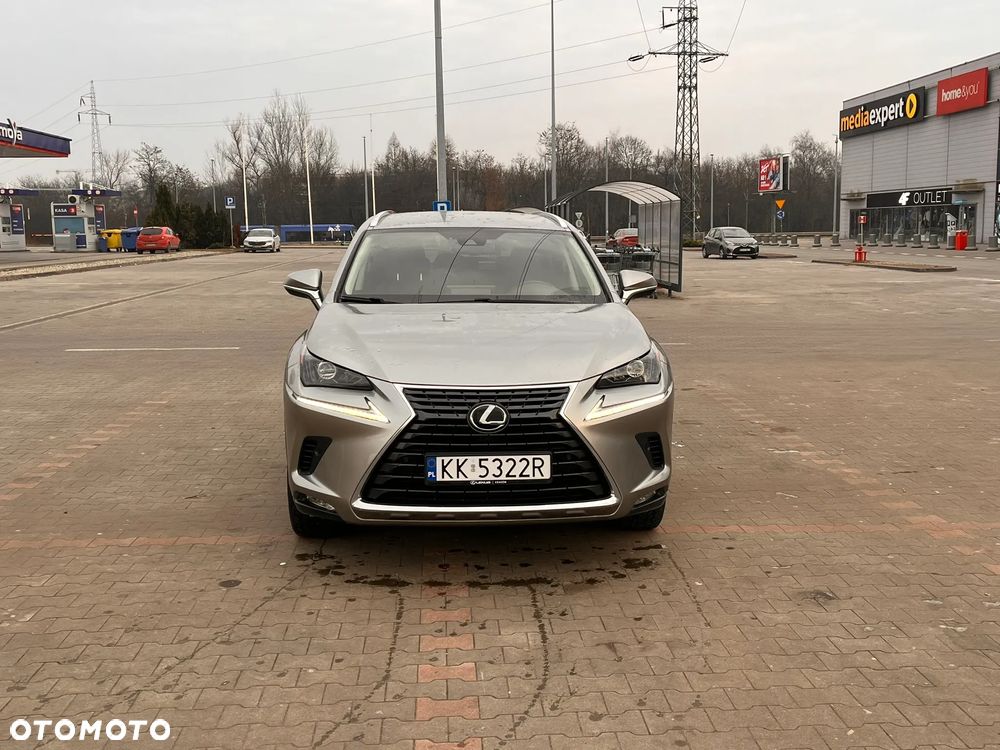 Lexus NX 300h Prestige AWD - 5