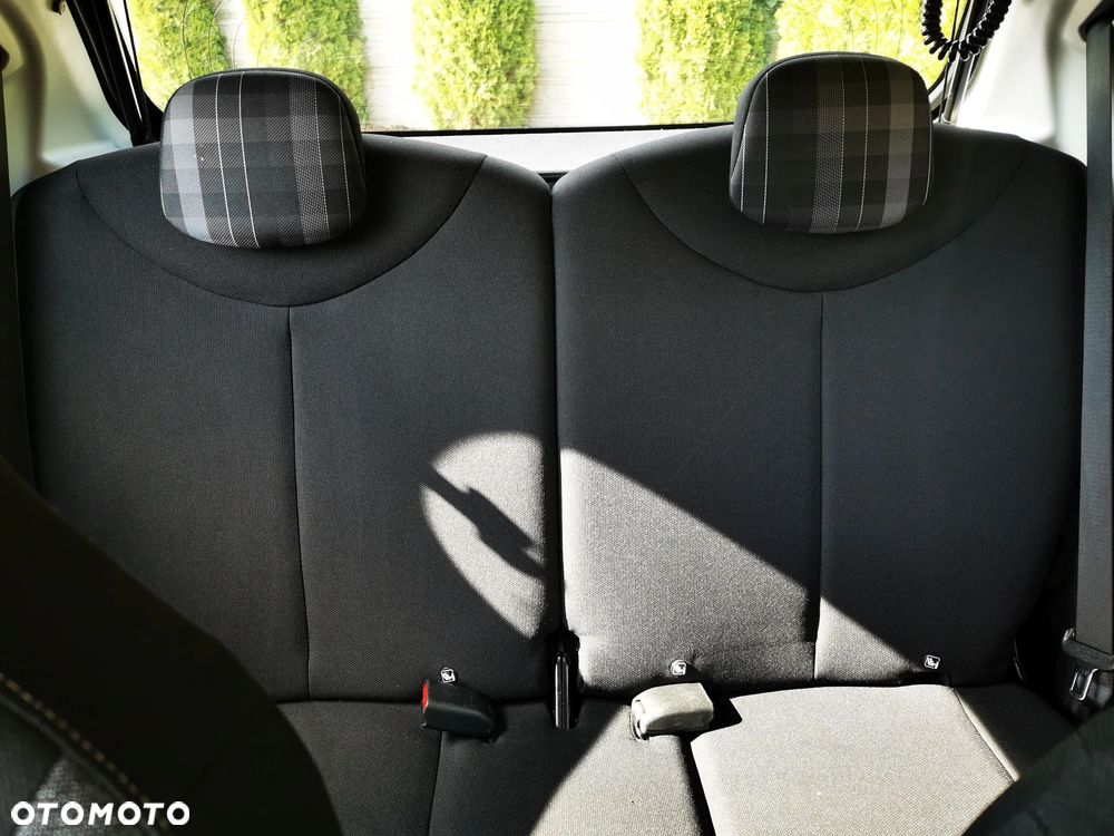 Peugeot 108 VTI 72 Style - 16